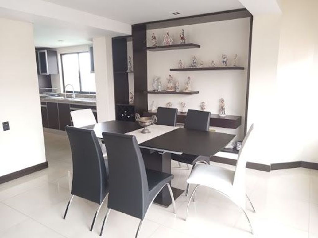 Apartamento de 4 alcobas en venta en El Contador, Bogotá, 250 m² · foto 13 de 20