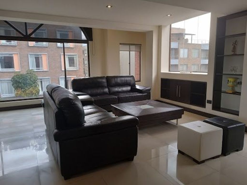 Apartamento de 4 alcobas en venta en El Contador, Bogotá, 250 m² · foto 4 de 20