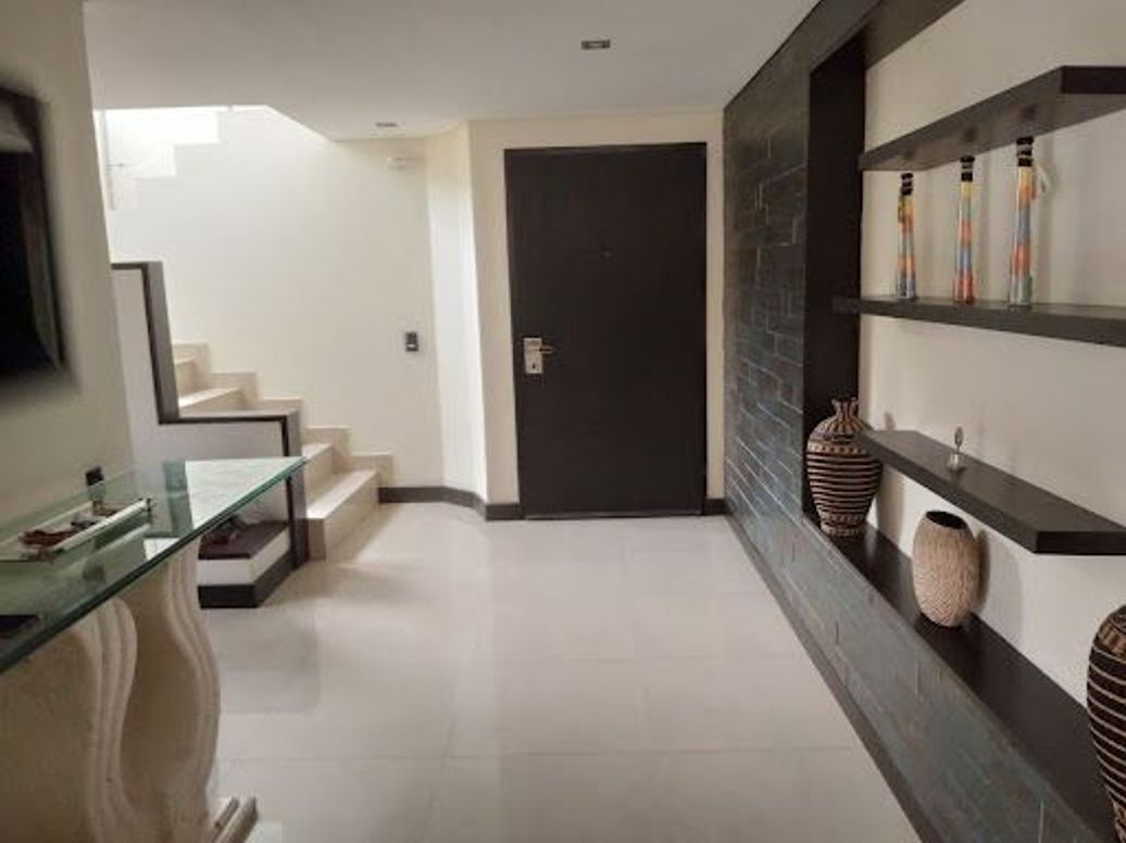 Apartamento de 4 alcobas en venta en El Contador, Bogotá, 250 m² · foto 8 de 20