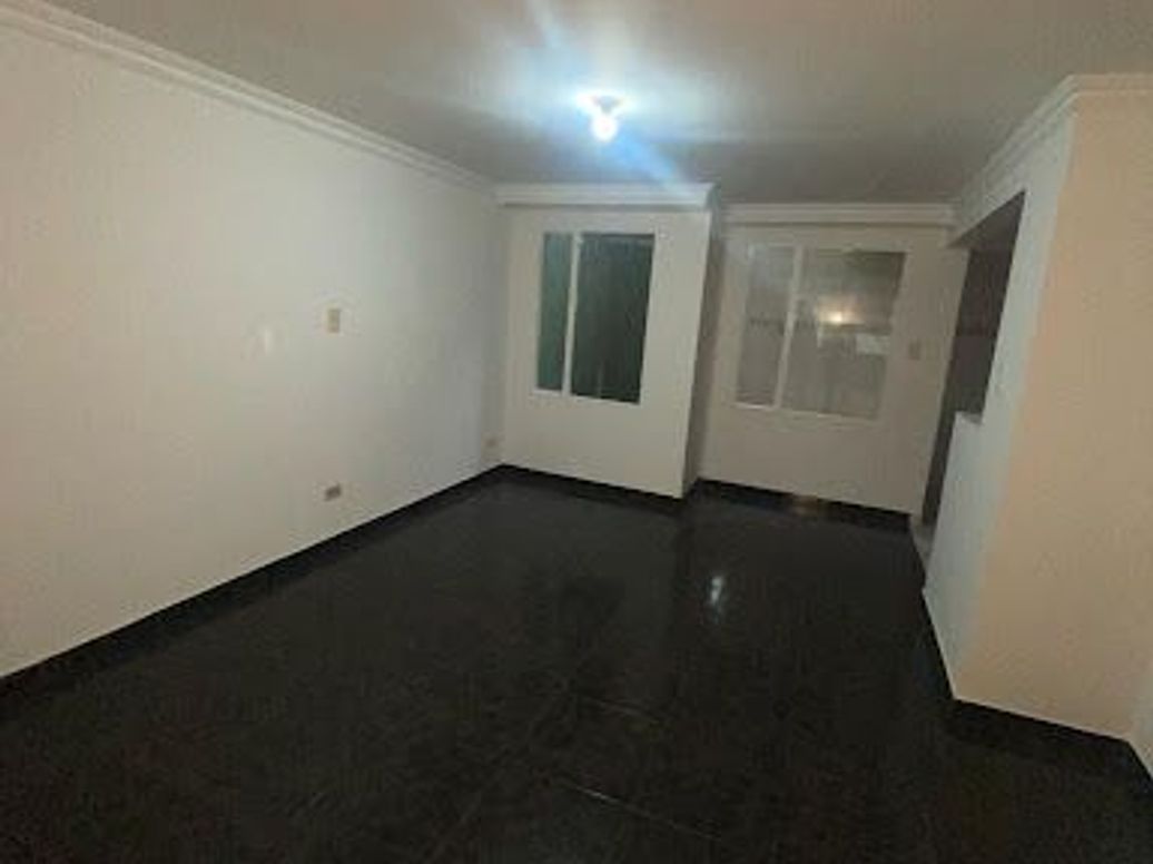 Casa de 4 alcobas en venta en Villas De Granada, Bogotá, 163 m² · foto 4 de 20