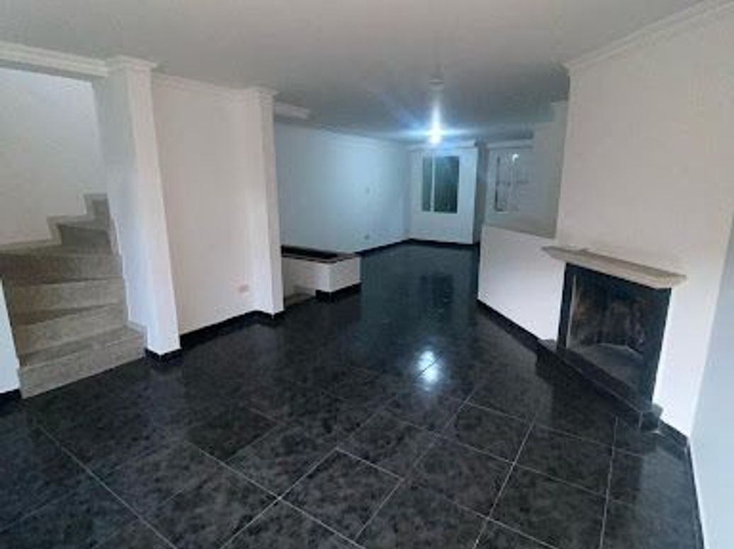 Casa de 4 alcobas en venta en Villas De Granada, Bogotá, 163 m² · foto 5 de 20
