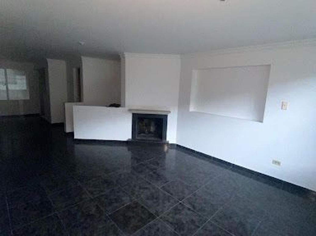 Casa de 4 alcobas en venta en Villas De Granada, Bogotá, 163 m² · foto 6 de 20