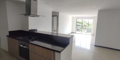 Vendo hermoso apartamento en el barrio cuarto de legua, sobre la calle 56, quinto piso con ascensor, consta de 3 habitaciones la principal con baño, sala comedor, balcon con excelente vista, estudio, cocina tipo americano, zona de oficio, cuarto y baño de servicio, parqueadero para dos vehículos en paralelo, el edificio cuenta con portería vigilada las 24 horas.
INFO: MAURICIO GRISALES. 3205792694