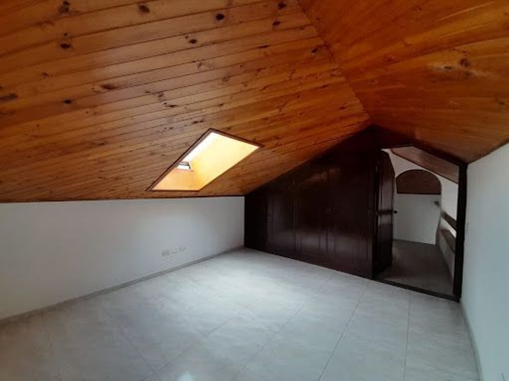 Casa de 5 alcobas en venta en San José De Bavaria, Bogotá, 240 m² · foto 14 de 20