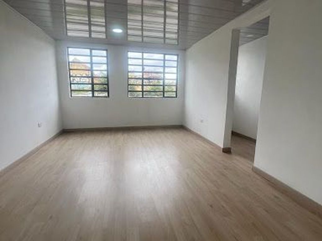Casa de 17 alcobas en venta en La Candelaria, Bogotá, 576 m² · foto 7 de 20