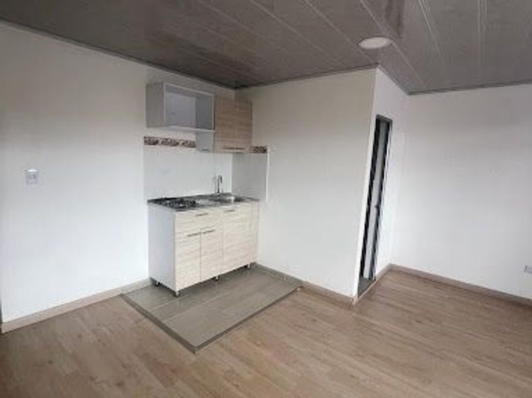 Casa de 17 alcobas en venta en La Candelaria, Bogotá, 576 m² · foto 19 de 20