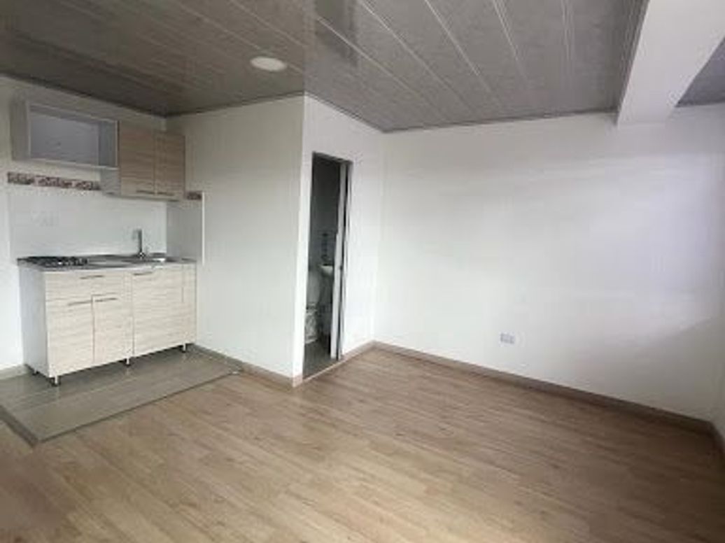 Casa de 17 alcobas en venta en La Candelaria, Bogotá, 576 m² · foto 20 de 20