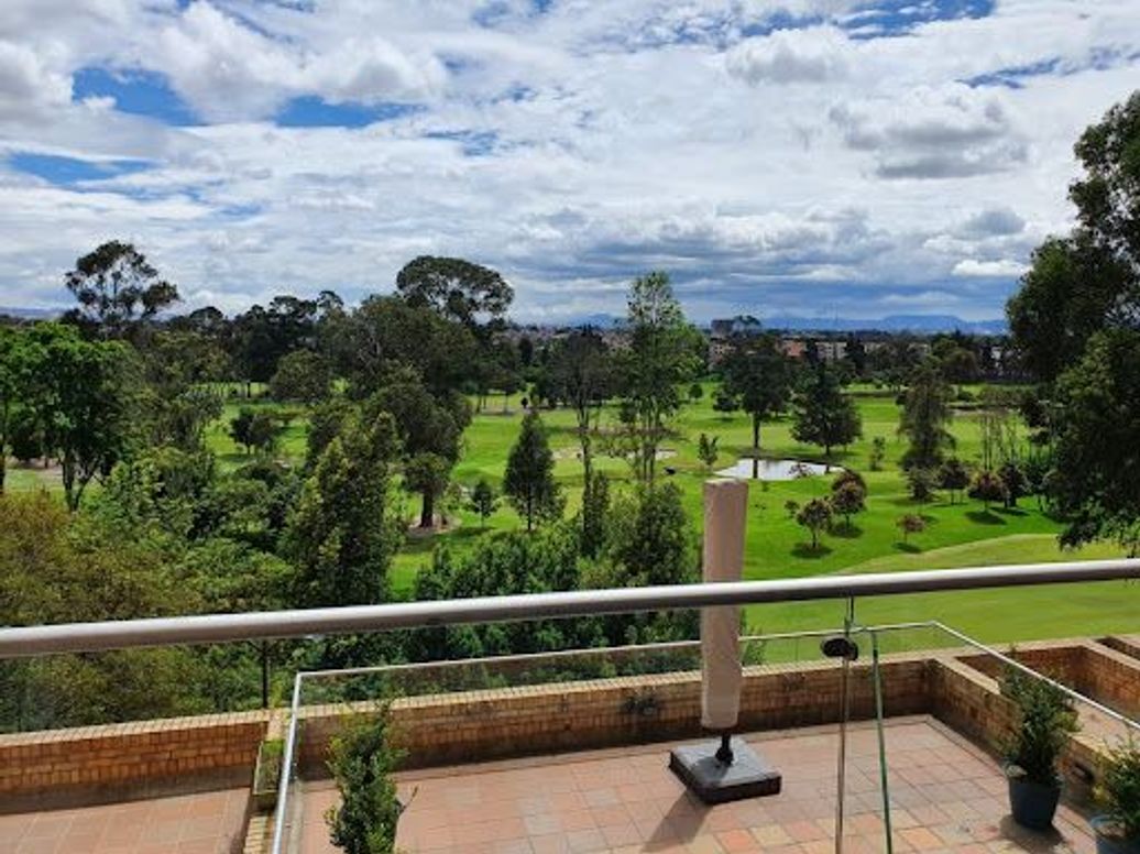 Apartamento de 3 alcobas en venta en Los Lagartos, Bogotá, 131 m² · foto 7 de 20