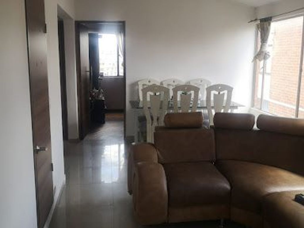 Apartamento de 3 alcobas en venta en Nueva Timiza, Bogotá, 60 m² · foto 2 de 20