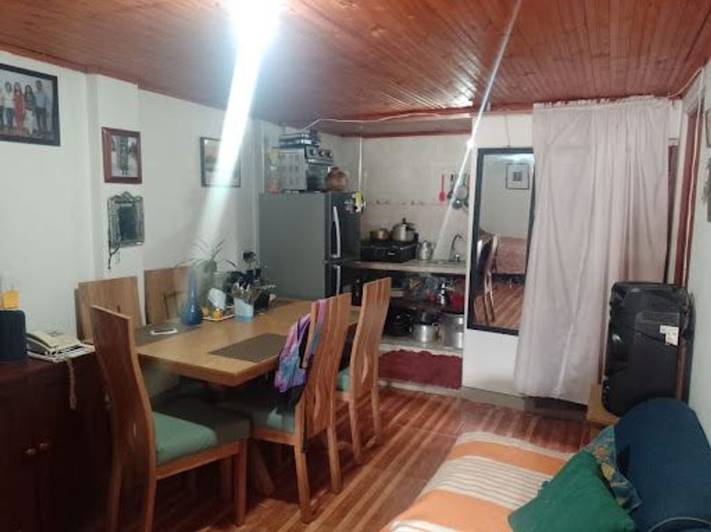 Casa de 9 alcobas en venta en Engativa Centro, Bogotá, 80 m² · foto 10 de 20