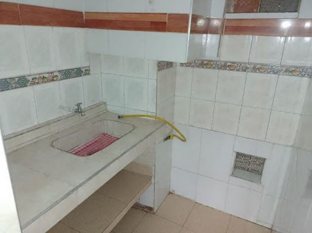 Casa de 9 alcobas en venta en Engativa Centro, Bogotá, 80 m² · foto 5 de 20