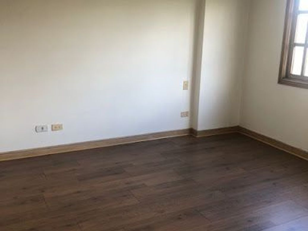 Apartamento de 5 alcobas en venta en Los Lagartos, Bogotá, 360 m² · foto 13 de 20
