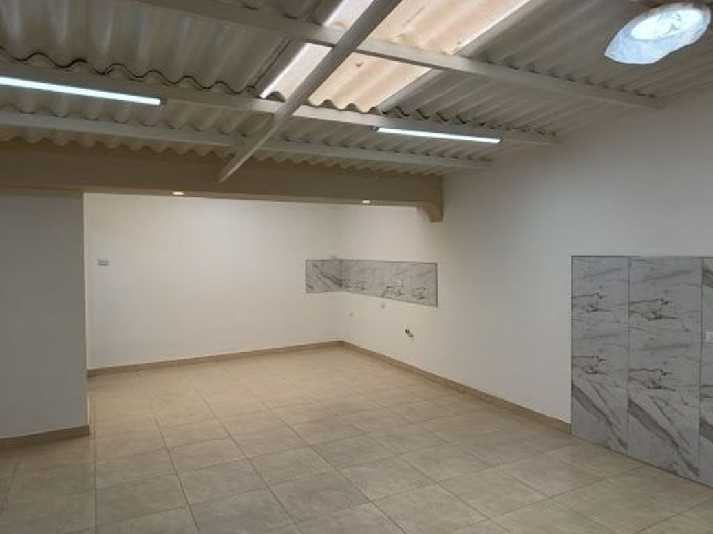 Casa de 10 alcobas en venta en Las Orquideas, Bogotá, 351 m² · foto 9 de 20