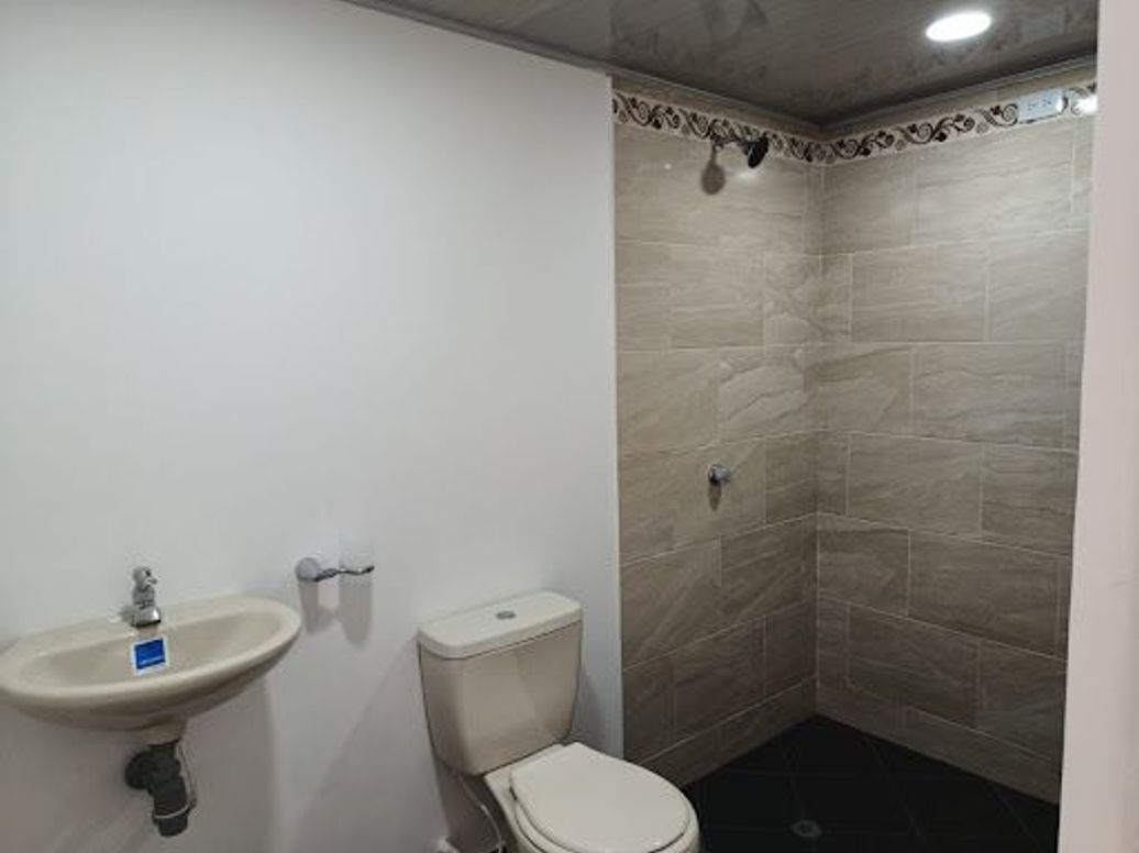 Casa de 10 alcobas en venta en Las Orquideas, Bogotá, 351 m² · foto 20 de 20