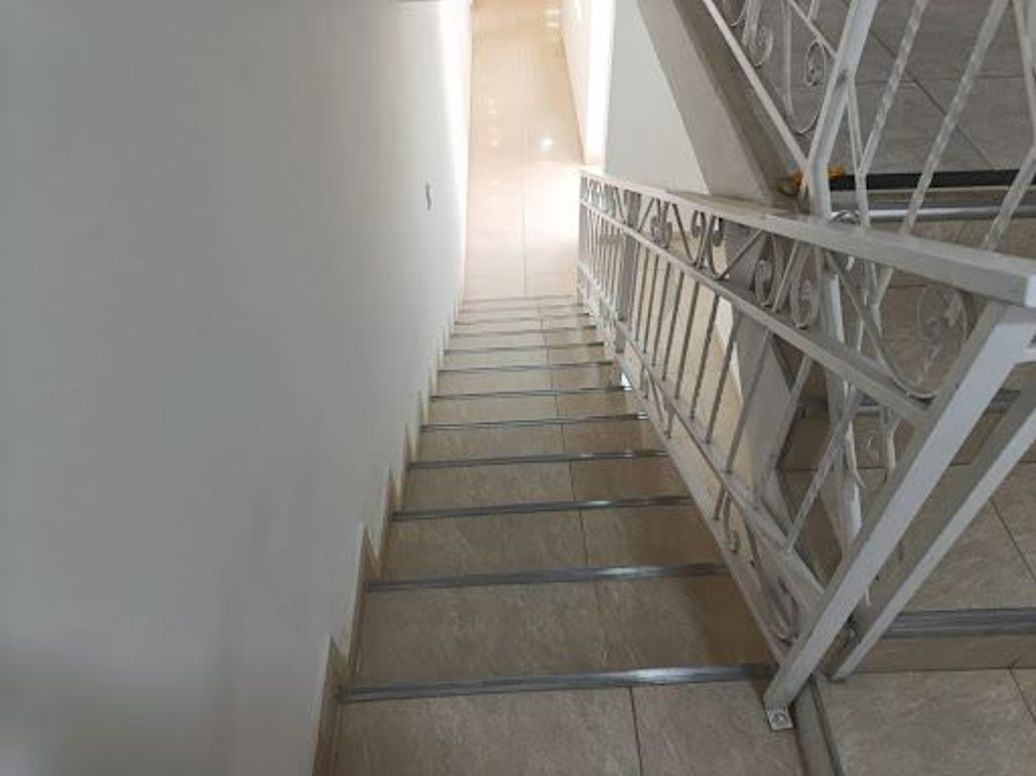 Casa de 10 alcobas en venta en Las Orquideas, Bogotá, 351 m² · foto 16 de 20