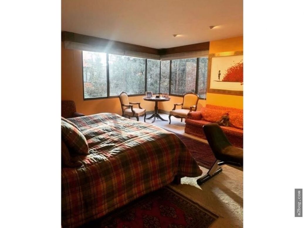 Apartamento de 4 alcobas en venta en Los Rosales, Bogotá, 400 m² · foto 8 de 11