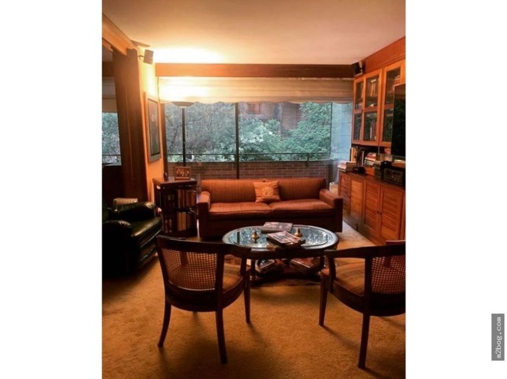 Apartamento de 4 alcobas en venta en Los Rosales, Bogotá, 400 m² · foto 4 de 11