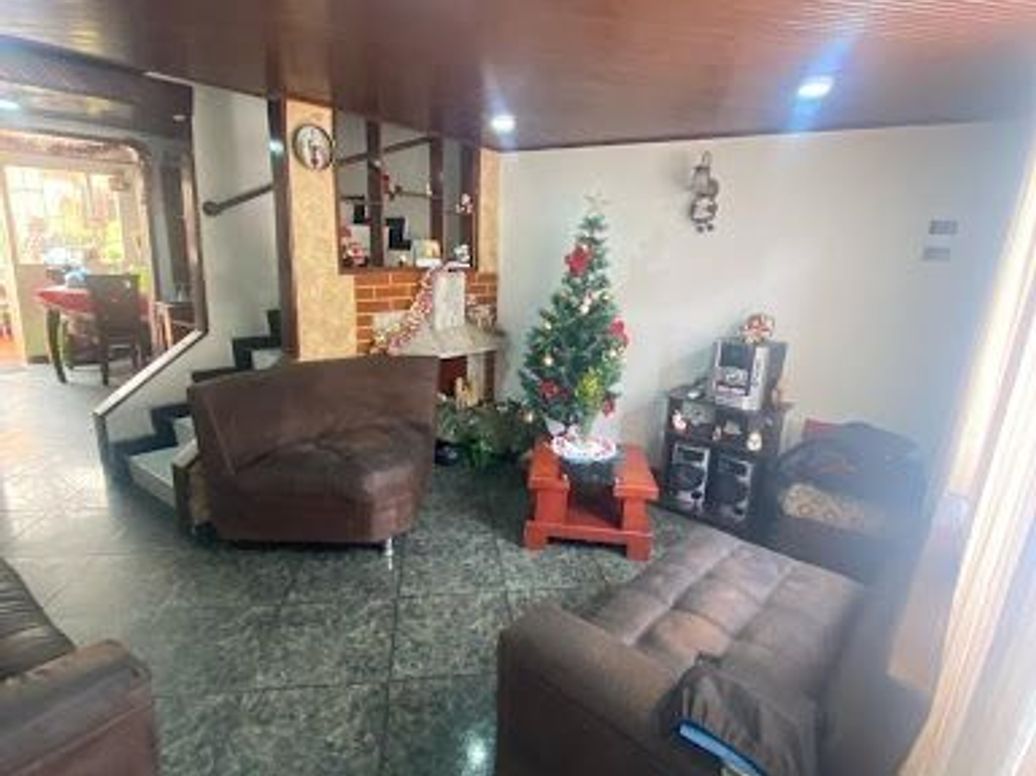 Casa de 4 alcobas en venta en Villas De Granada, Bogotá, 95 m² · foto 5 de 20
