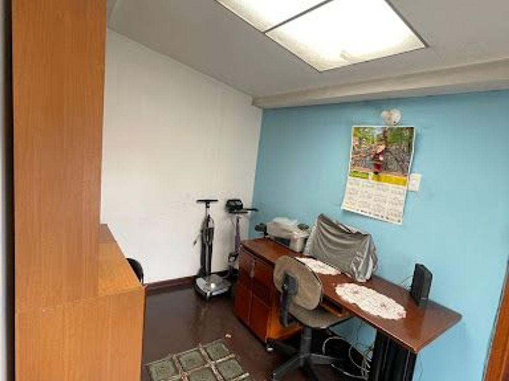 Casa de 5 alcobas en venta en Ciudad Kennedy, Bogotá, 227 m² · foto 16 de 17
