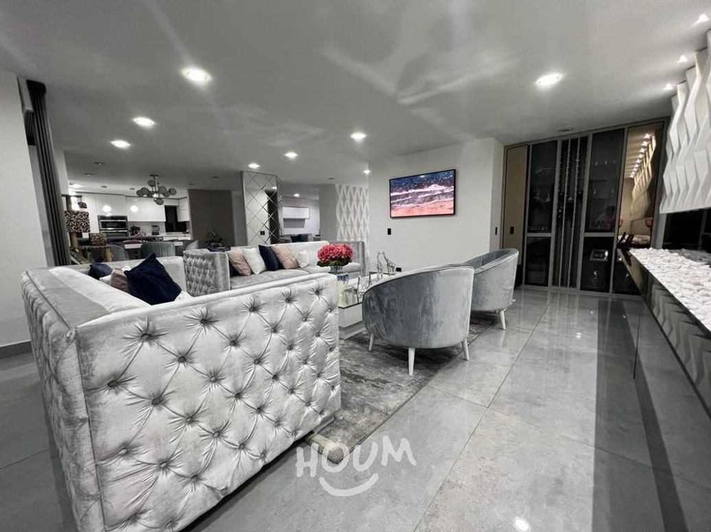 Apartamento de 5 alcobas en venta en Prados De La Calleja, Bogotá, 256 m² · foto 5 de 20
