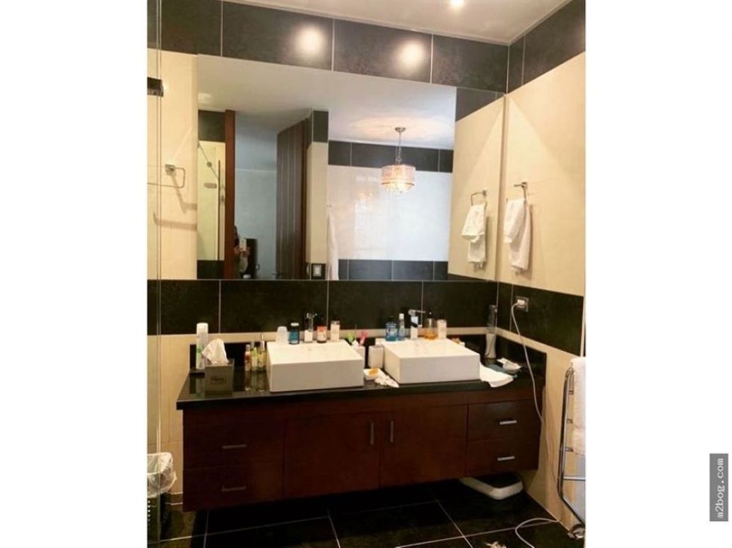 Apartamento de 3 alcobas en venta en El Retiro, Bogotá, 281 m² · foto 8 de 10