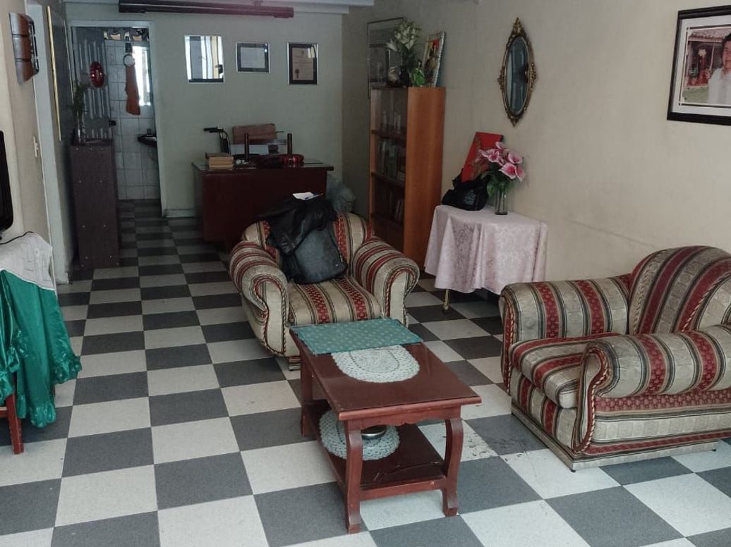 Casa de 7 alcobas en venta en Mandalay 1, Bogotá, 140 m² · foto 14 de 17