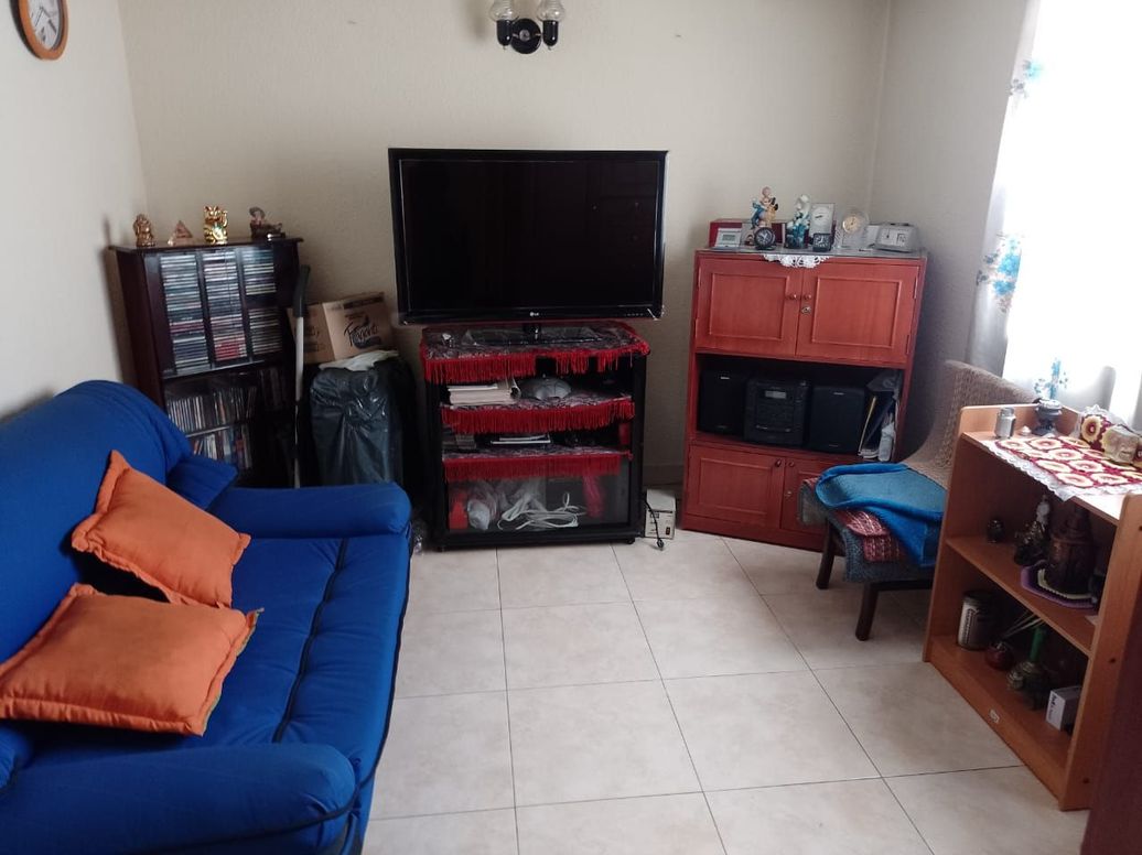 Casa de 7 alcobas en venta en Mandalay 1, Bogotá, 140 m² · foto 12 de 17