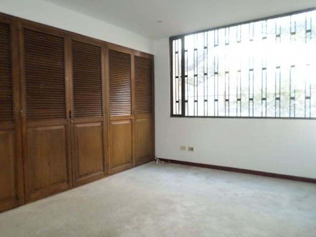Apartaestudio en venta en Chicó Norte, Bogotá, 81 m² · foto 4 de 17