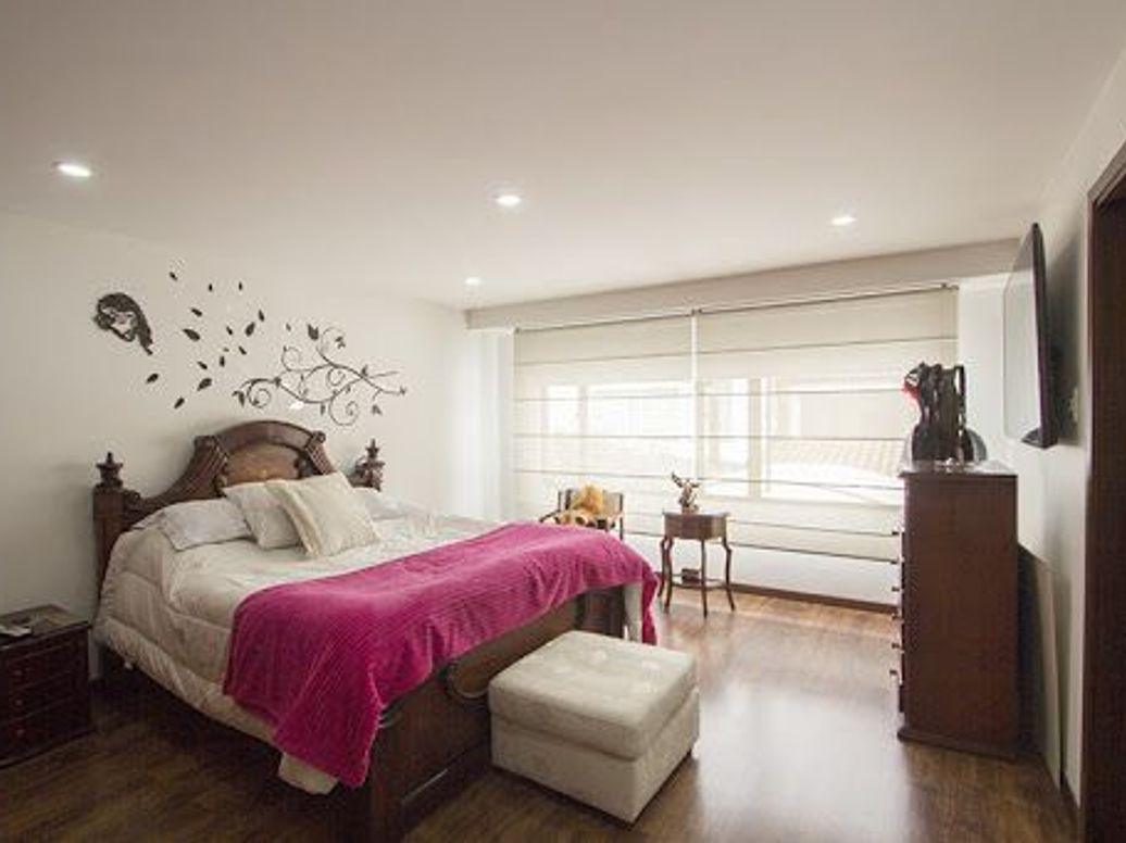 Casa de 4 alcobas en venta en Pontevedra, Bogotá, 250 m² · foto 14 de 20