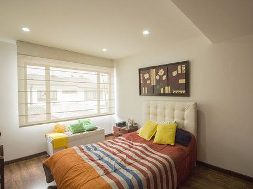 Casa de 4 alcobas en venta en Pontevedra, Bogotá, 250 m² · foto 18 de 20
