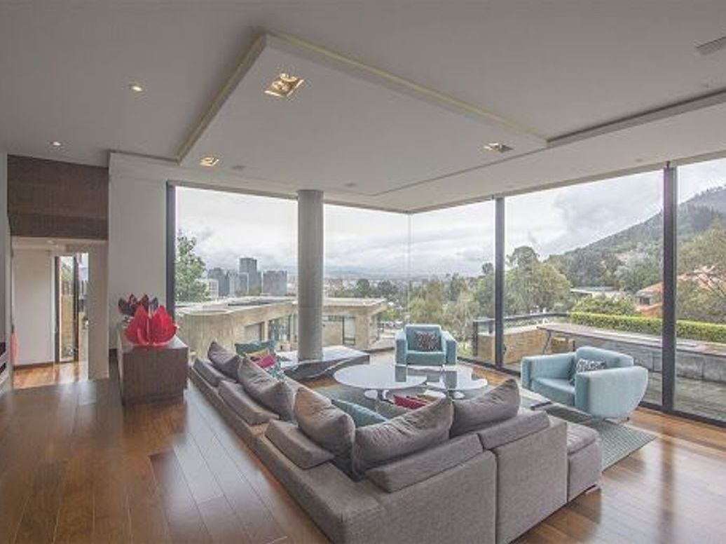 Casa de 5 alcobas en venta en Santa Ana, Bogotá, 504 m² · foto 7 de 20