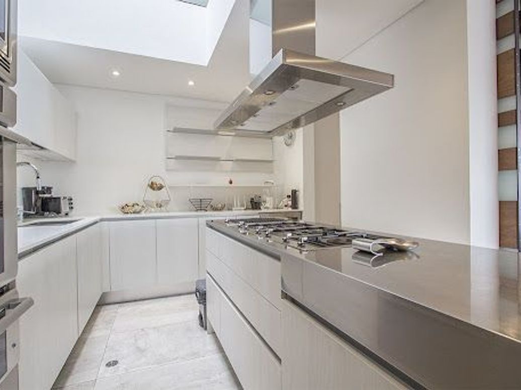 Casa de 5 alcobas en venta en Santa Ana, Bogotá, 504 m² · foto 17 de 20