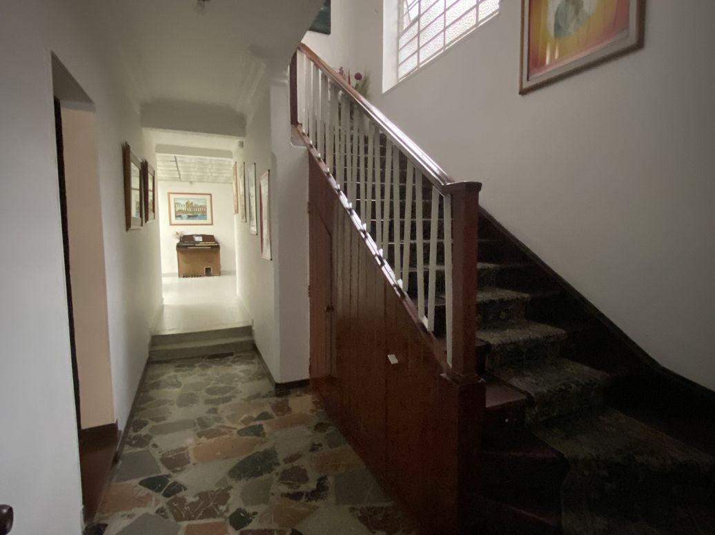 Casa de 6 alcobas en venta en Teusaquillo, Bogotá, 317 m² · foto 6 de 14