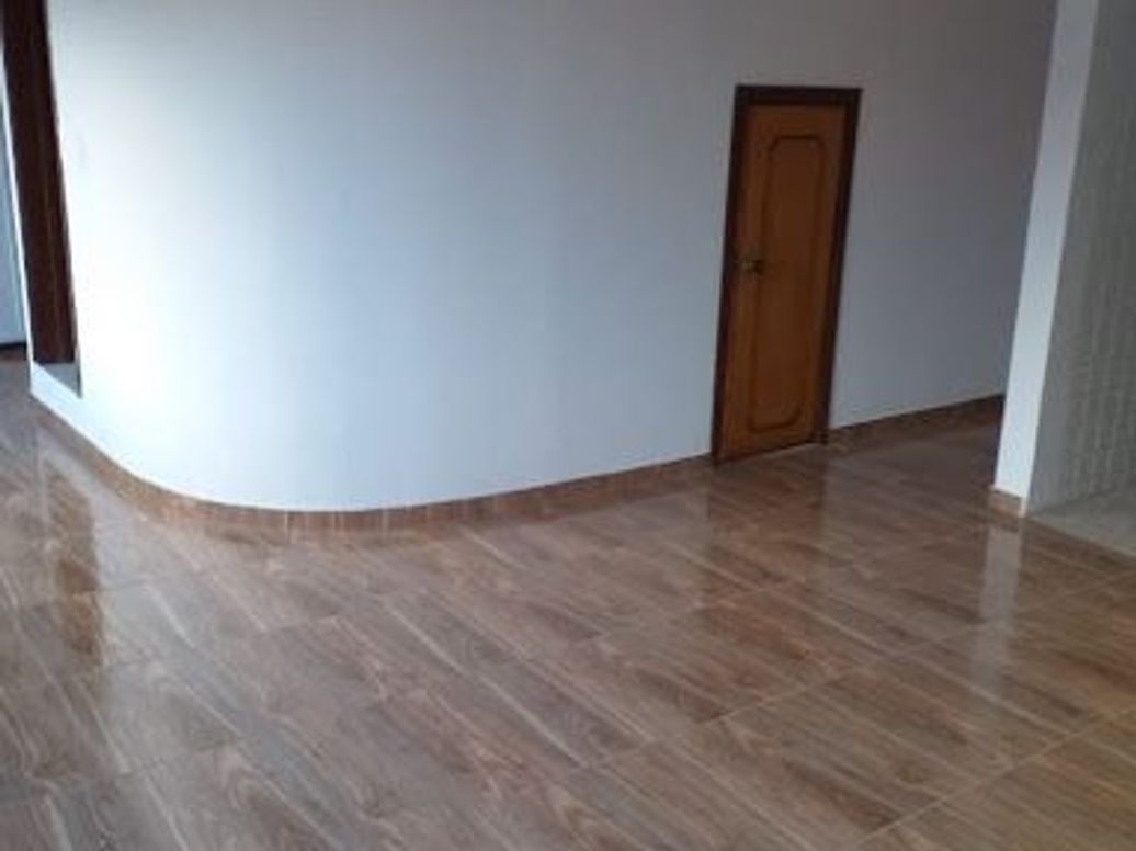 Casa de 7 alcobas en venta en Paris, Bogotá, 100 m² · foto 14 de 14
