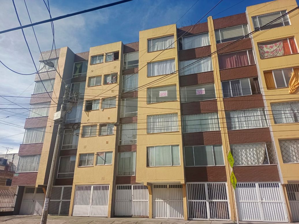 Apartamento de 3 alcobas en venta en Florida Blanca, Bogotá, 55 m² · foto 3 de 17