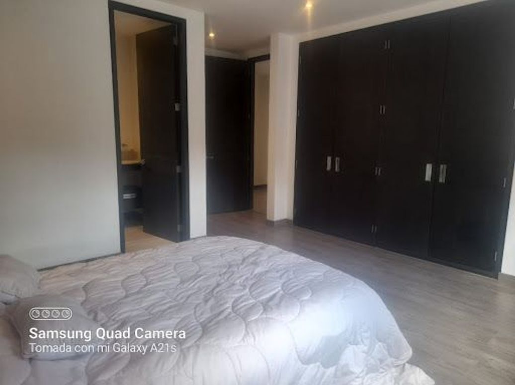 Apartamento de 2 alcobas en venta en San Patricio, Bogotá, 120 m² · foto 10 de 19