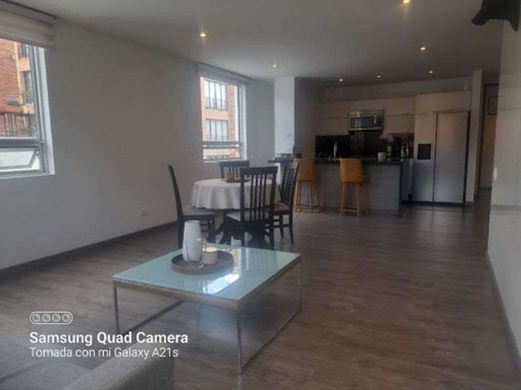 Apartamento de 2 alcobas en venta en San Patricio, Bogotá, 120 m² · foto 6 de 19