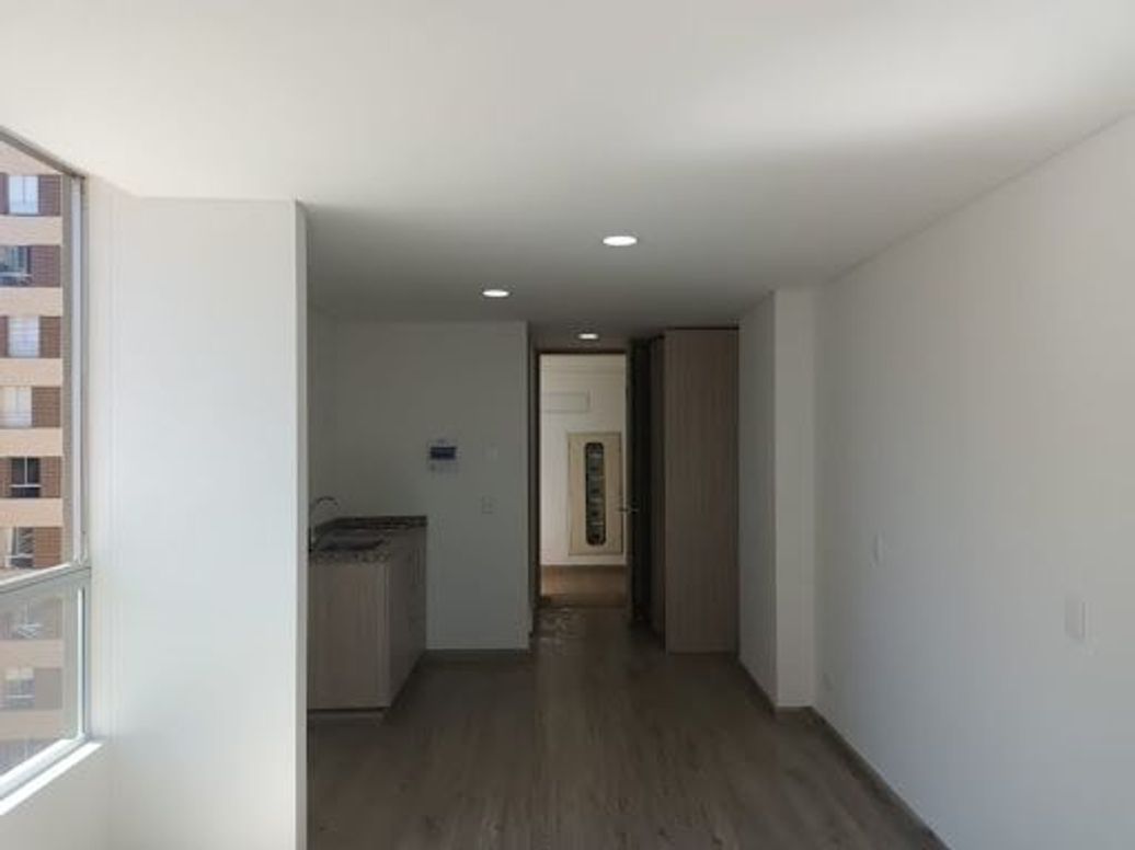 Apartamento de 1 alcoba en venta en La Veracruz, Bogotá, 26 m² · foto 3 de 11