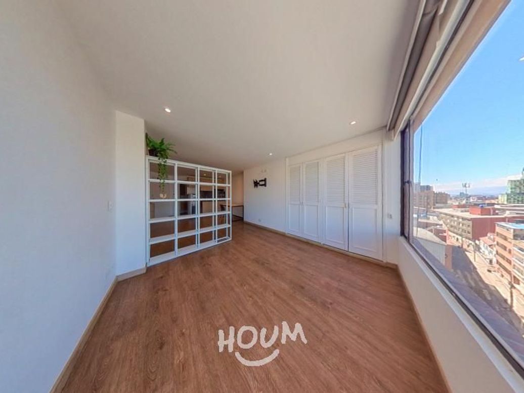Apartamento de 1 alcoba en venta en Chapinero Central, Bogotá, 30 m² · foto 4 de 14