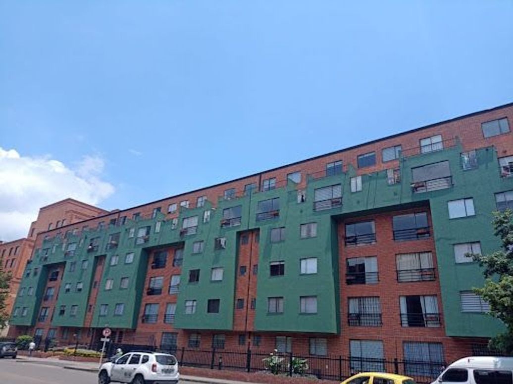 Apartamento de 3 alcobas en venta en Salitre Nor Occidental, Bogotá, 85 m² · foto 2 de 20