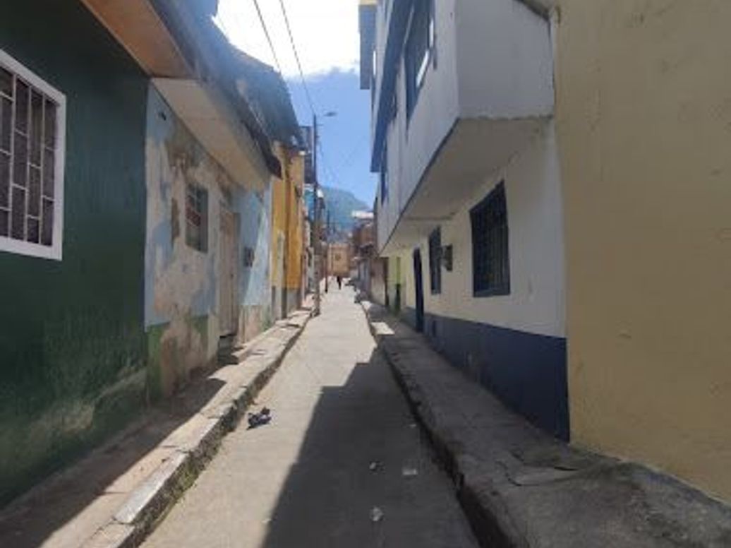 Casa de 3 alcobas en venta en Las Cruces, Bogotá, 50 m² · foto 13 de 14