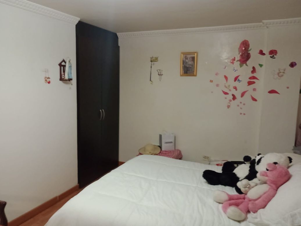 Apartamento de 7 alcobas en venta en Florida Sector Ii, Bogotá, 450 m² · foto 2 de 20