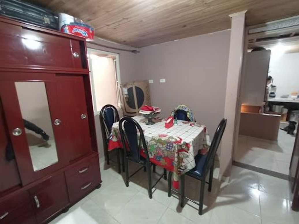 Casa de 5 alcobas en venta en San Antonio Norte, Bogotá, 252 m² · foto 10 de 20