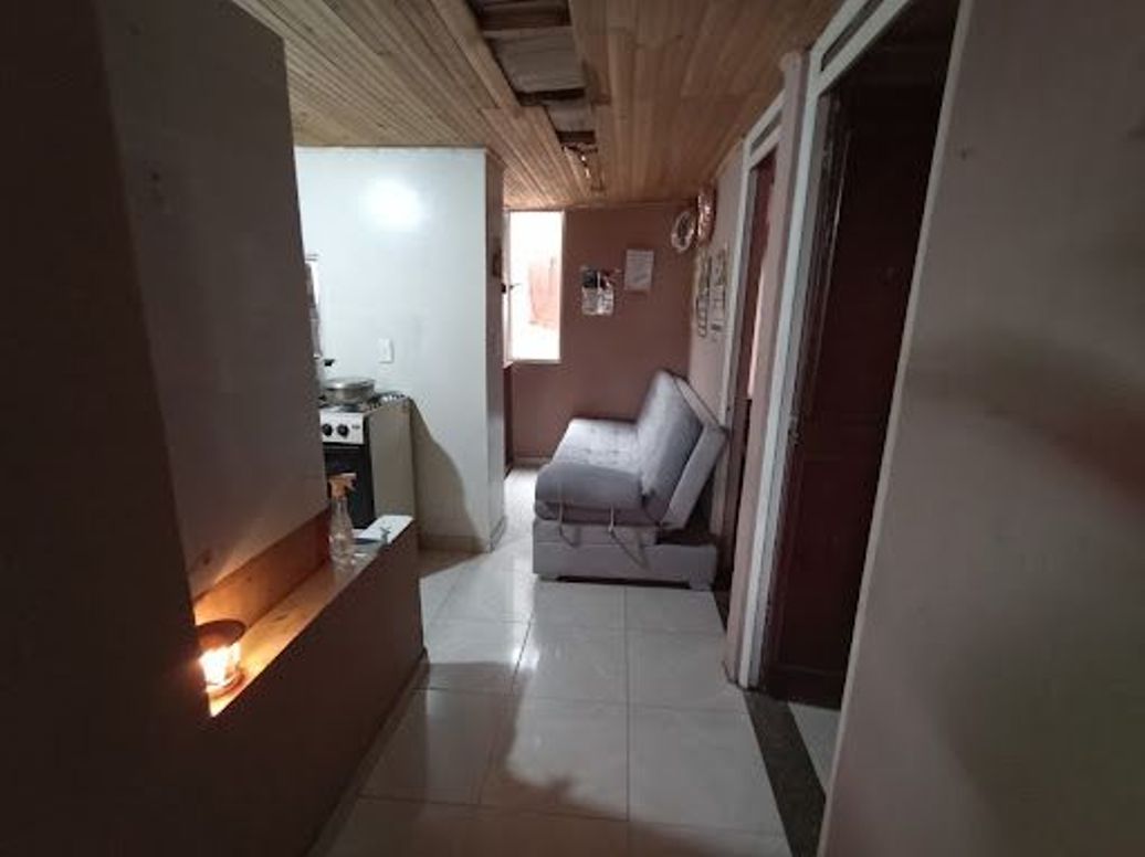 Casa de 5 alcobas en venta en San Antonio Norte, Bogotá, 252 m² · foto 8 de 20