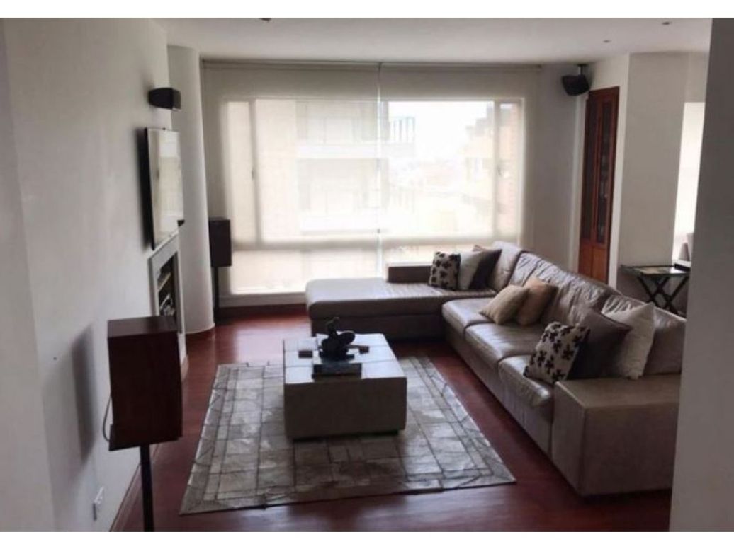 Apartamento de 3 alcobas en venta en Emaus, Bogotá, 205 m² · foto 3 de 16