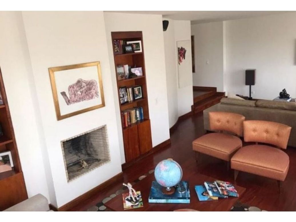 Apartamento de 3 alcobas en venta en Emaus, Bogotá, 205 m² · foto 4 de 16
