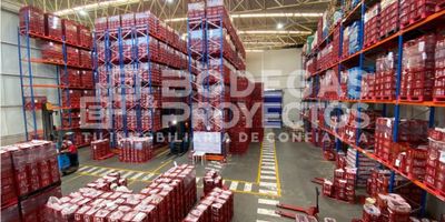 BODEGAS Y PROYECTOS LES OFRECE EXCELENTE BODEGA PARA ARRIENDO Ubicada al sur de la ciudad exactamente en la estrella en unidad cerrada. El parque industrial cuenta con vigilancia 24/7, la bodega cuenta con 8 muelles para cargue y descargue, patio de maniobras, pisos con capacidad de 5 ton por mtr2, altura de 12 metros, cercana a la autopista sur, Ideal para cualquier tipo de operación.
