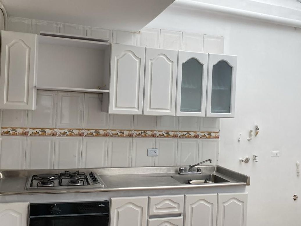 Casa de 3 alcobas en venta en San José Del Prado, Bogotá, 140 m² · foto 11 de 18