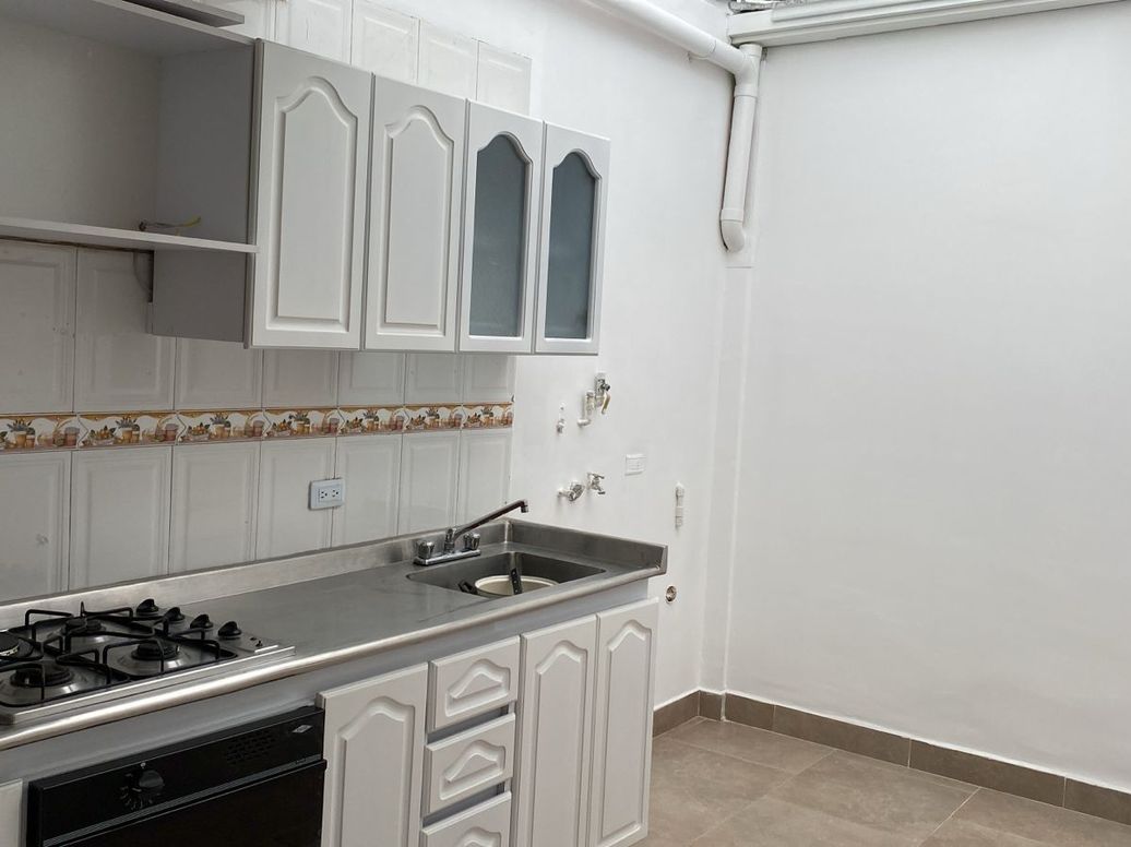 Casa de 3 alcobas en venta en San José Del Prado, Bogotá, 140 m² · foto 12 de 18