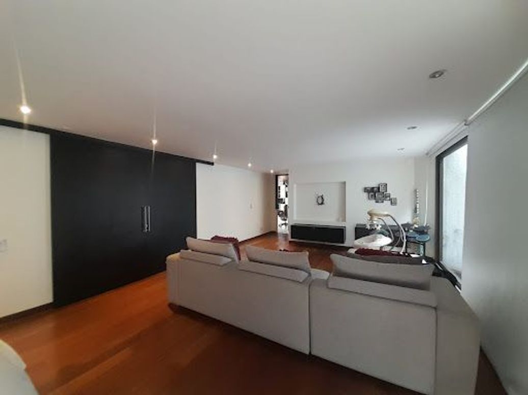 Casa de 4 alcobas en venta en Vereda Suba Cerros, Bogotá, 400 m² · foto 15 de 20